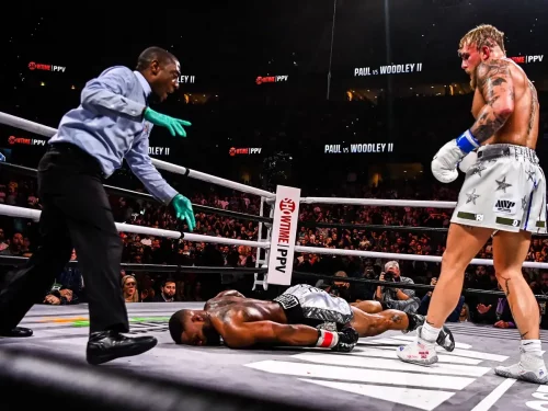 YouTuber Jake Paul knocks out Fury replacement Tyron Woodley