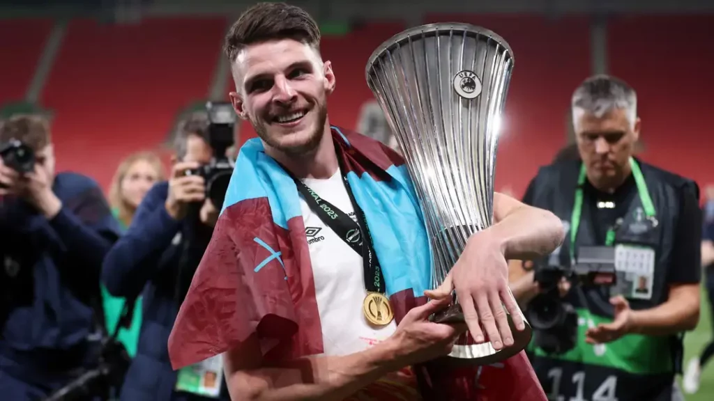 declan rice europa conference league trophy